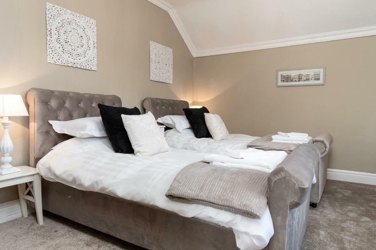 Lansdowne House With Private Car Park Hotell Llandudno Exteriör bild