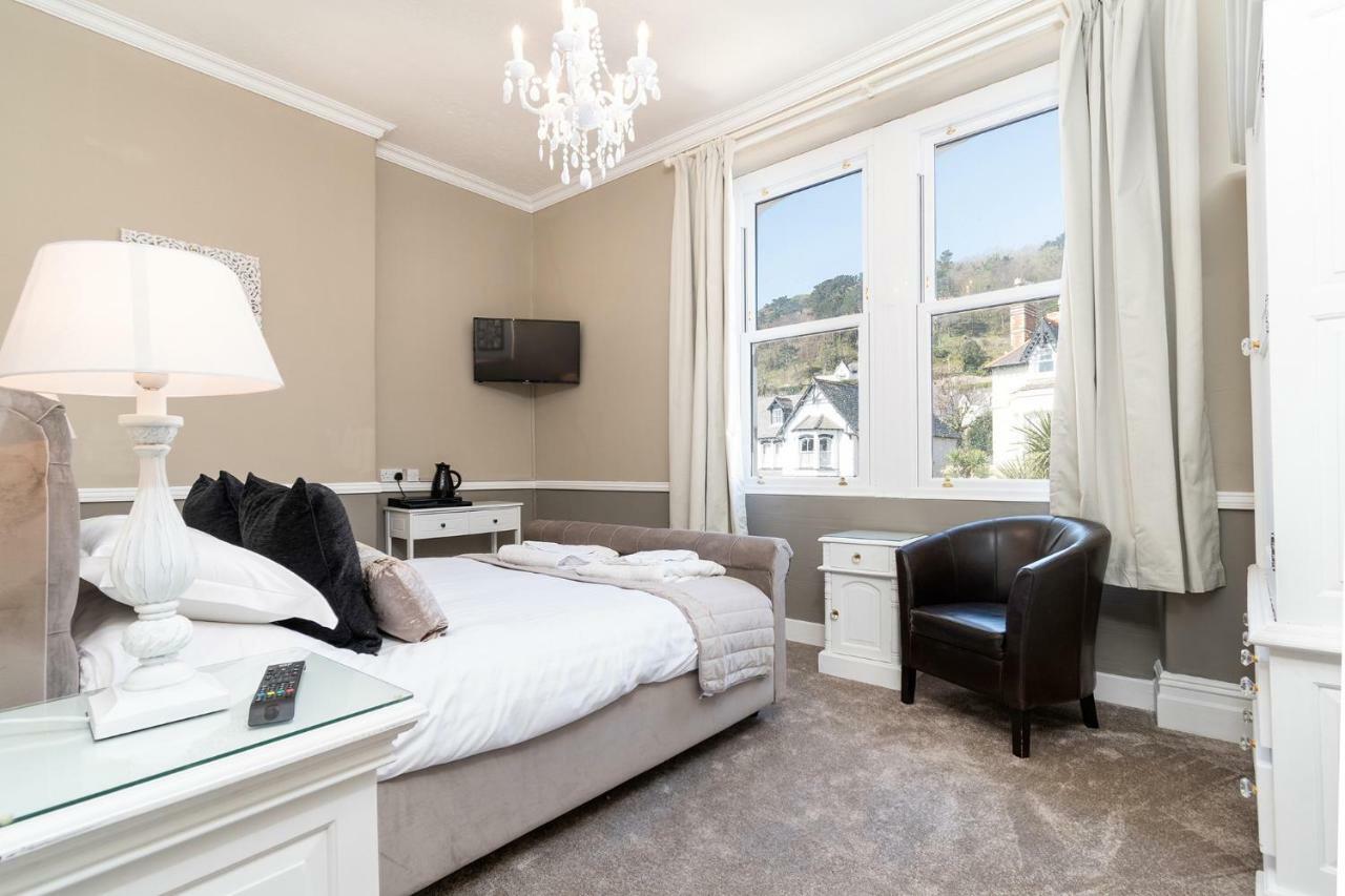 Lansdowne House With Private Car Park Hotell Llandudno Exteriör bild