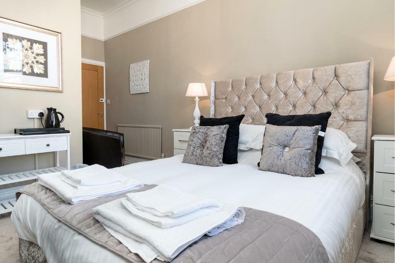 Lansdowne House With Private Car Park Hotell Llandudno Exteriör bild