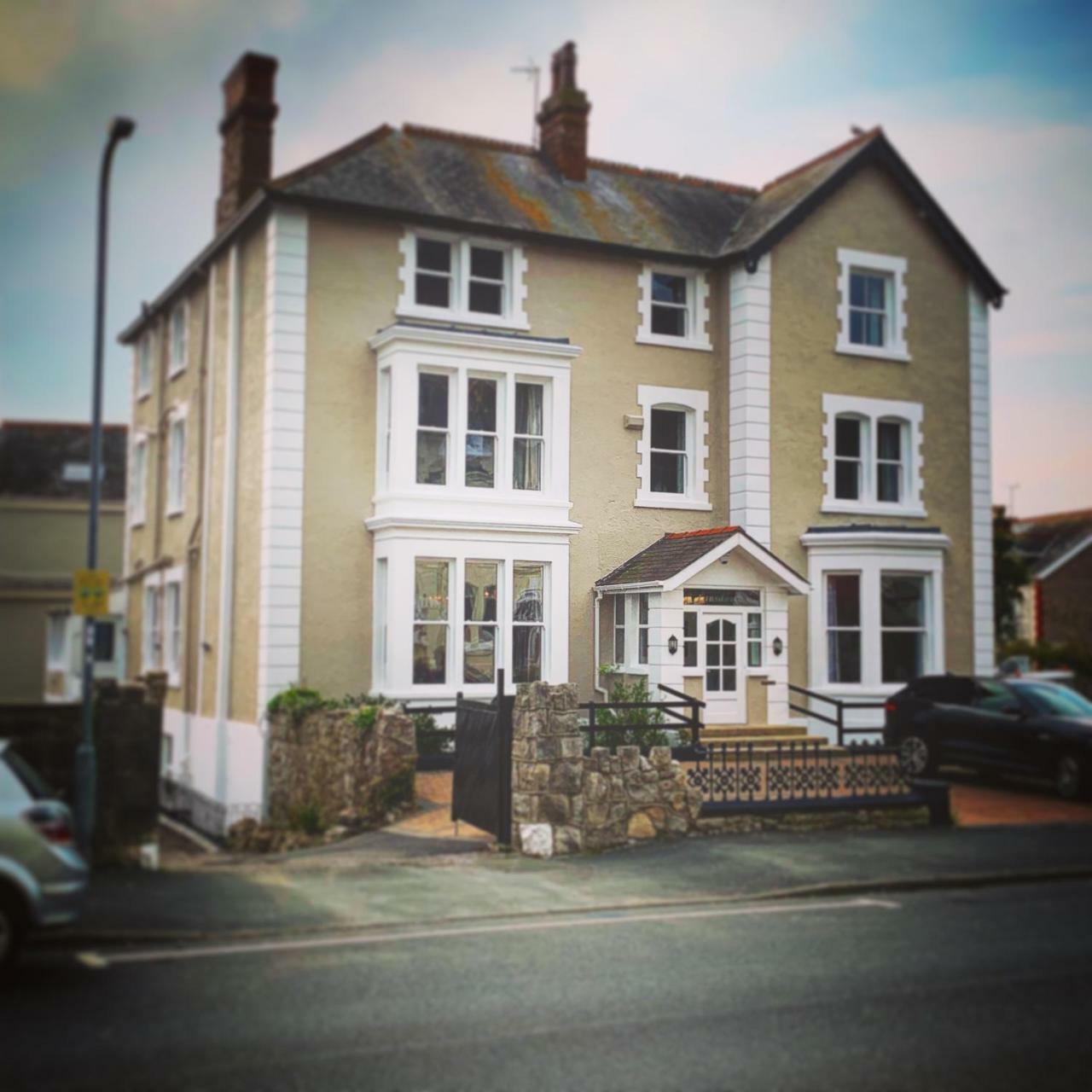 Lansdowne House With Private Car Park Hotell Llandudno Exteriör bild